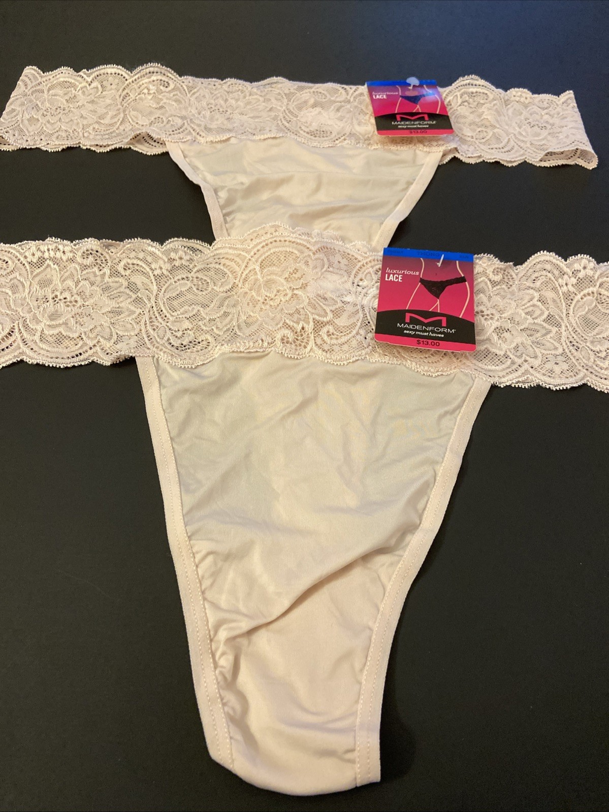 NEW! 2 PAIRS! MAIDENFORM PEACH THONG PANTIES W LACE / X-LARGE Size 8 / $26