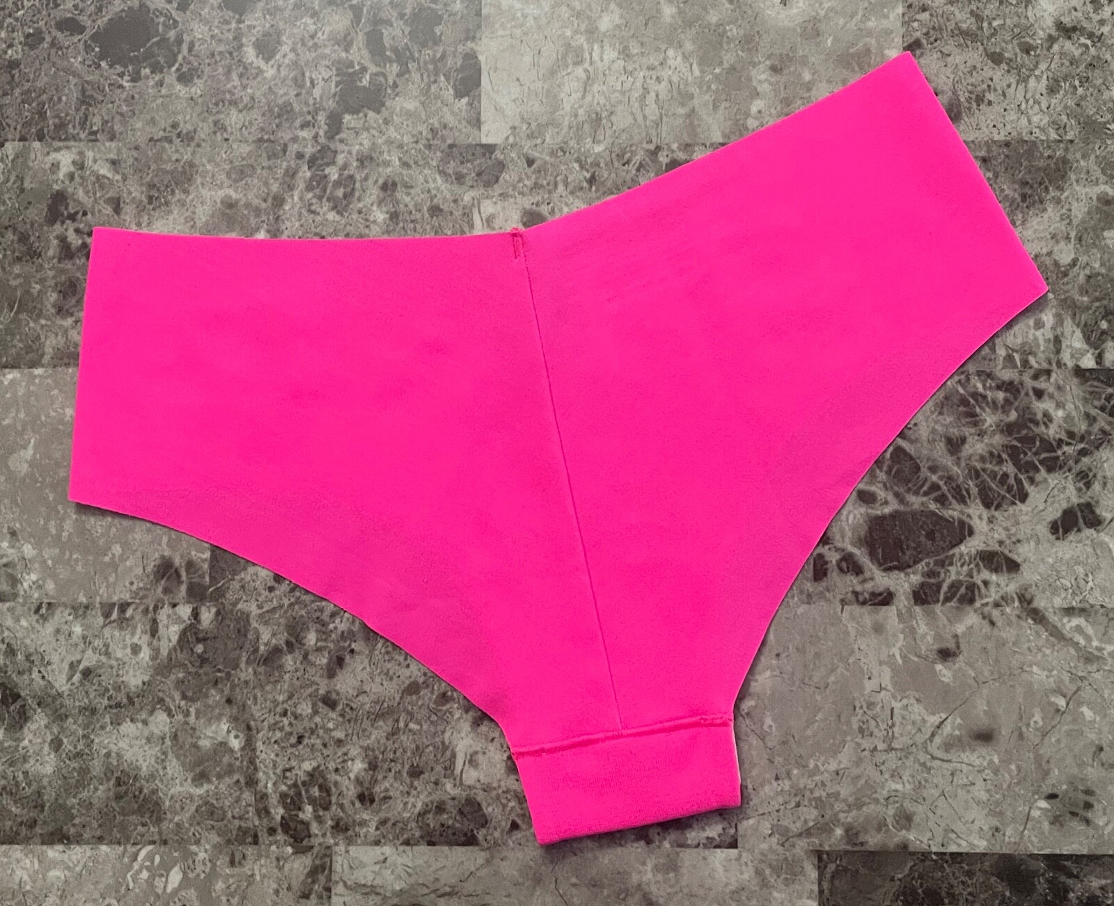 NWT VICTORIA’S SECRET PINK WHITE BUTTERFLY COTTON ELASTANE BLEND CHEEKY PANTIES