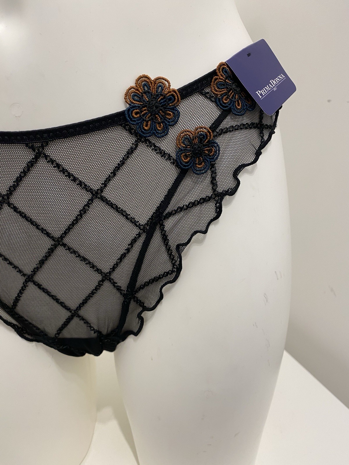 Prima Donna Nara Black Thong UK 12 Medium Sheer panty knickers panties underwear