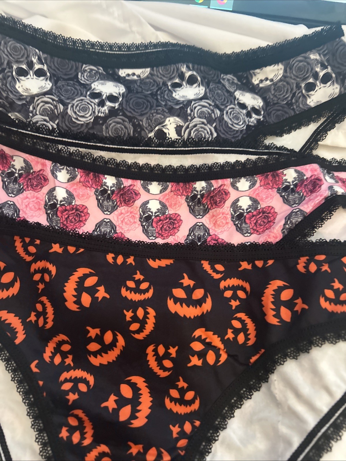 Morvia 3pk lace trim goth Skater Emo Goth panties M Blk Orange Pink Skull Jack