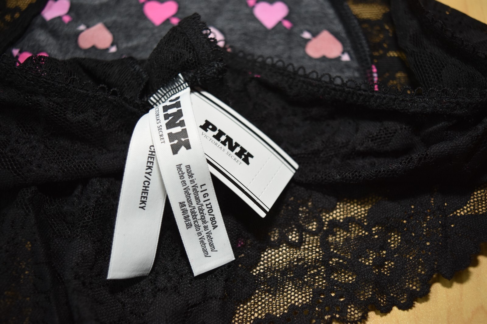 NWT Victorias Secret Pink Multicolor Hearts Lace Cheeky Panty Black L Large