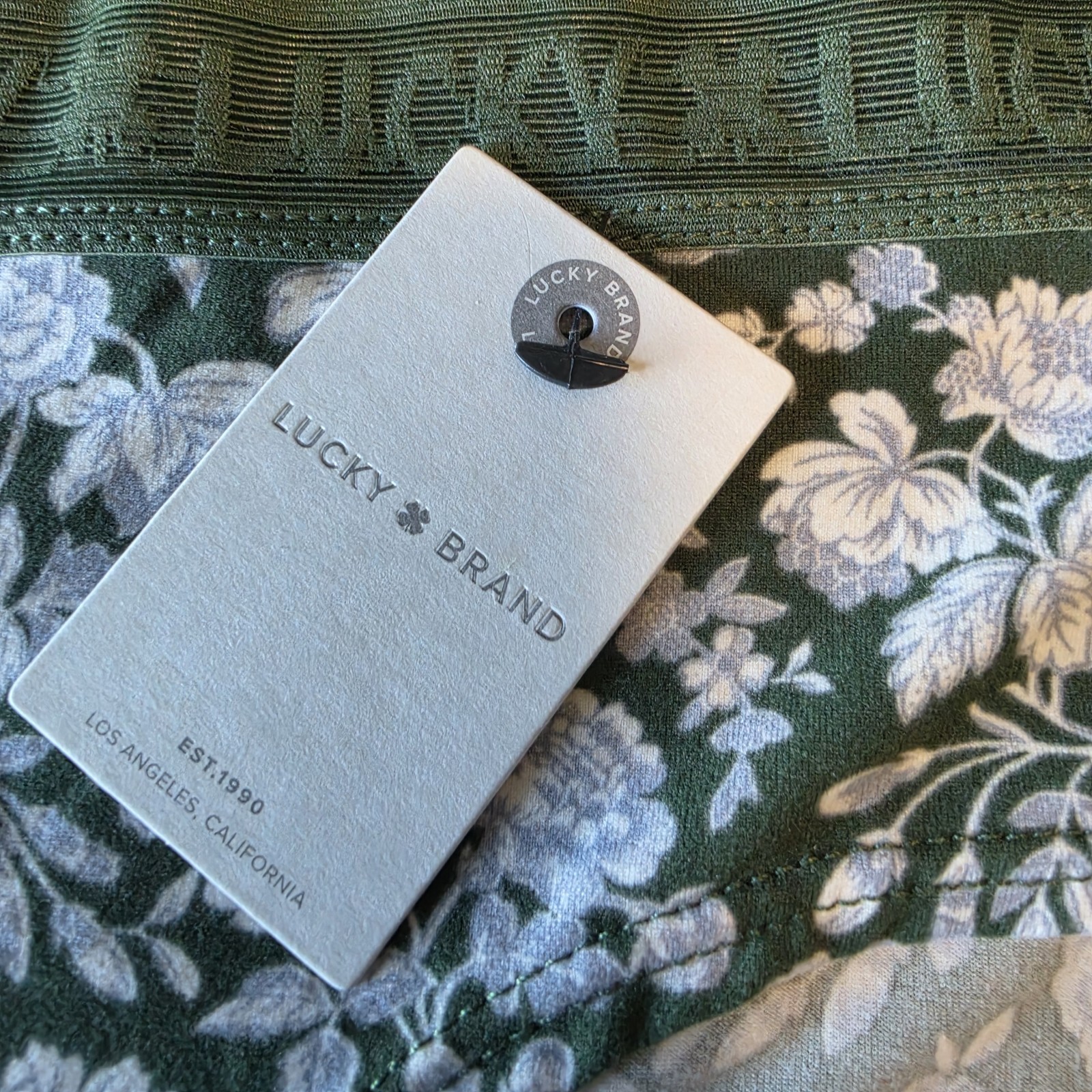 LUCKY BRAND Lot of 2 Invisible Lines Hipster Panties Multicolor Size L NWT