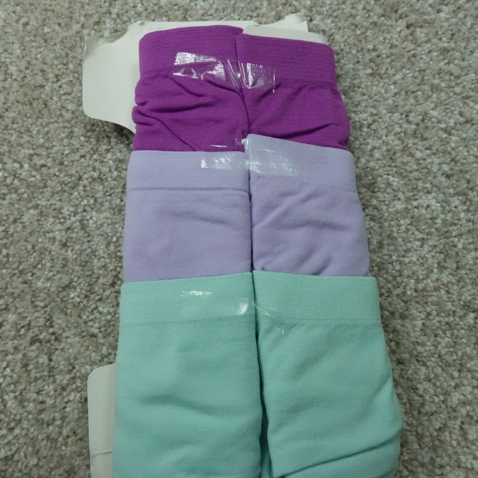Hanes Underwear Womens 7 Large Bikinis Solid Comfort Flex Fit Seamless 6 Pairs