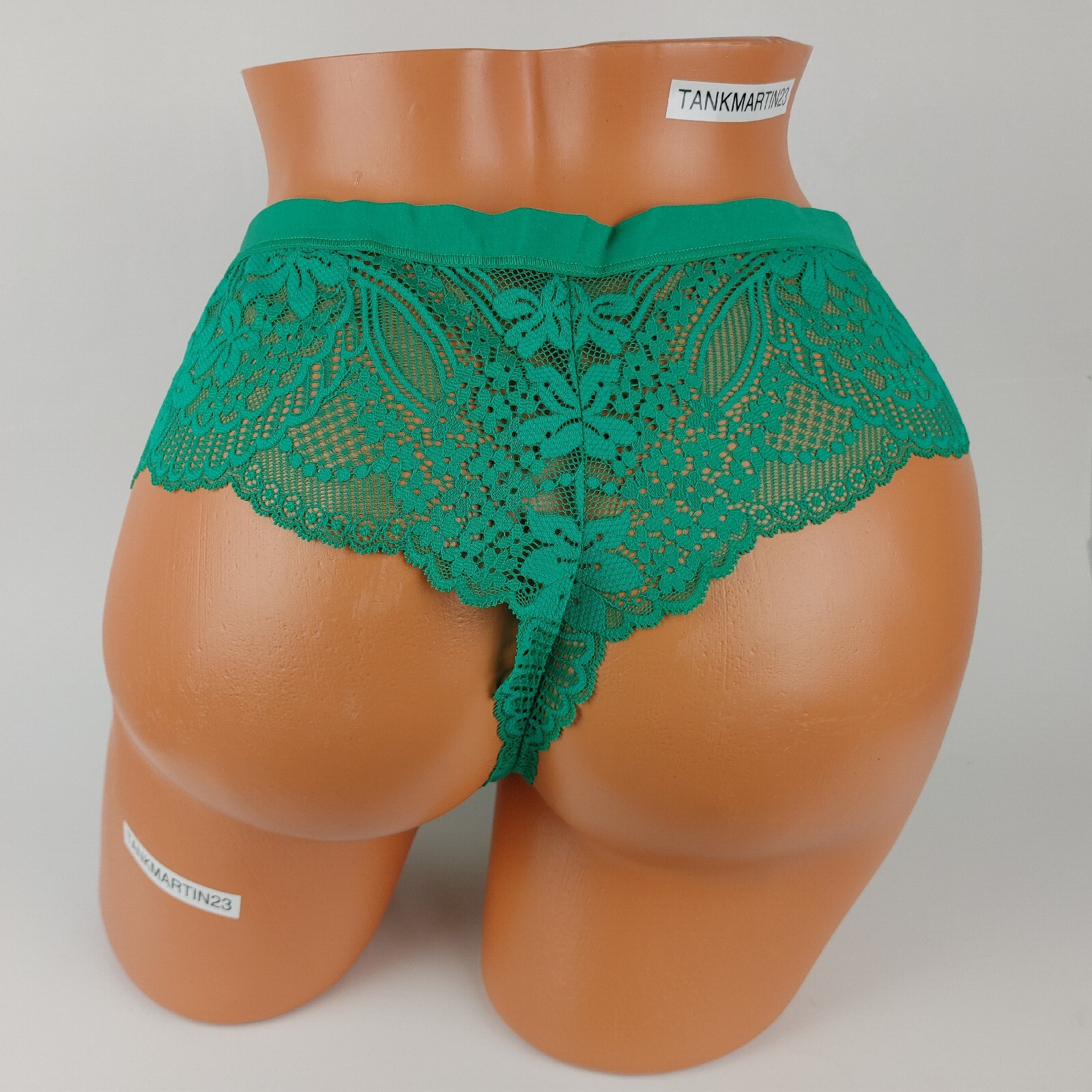 LANE BRYANT CACIQUE NO SHOW THONG 18/20 PANTY PLUS GREEN W/ GREEN LACE SOLID