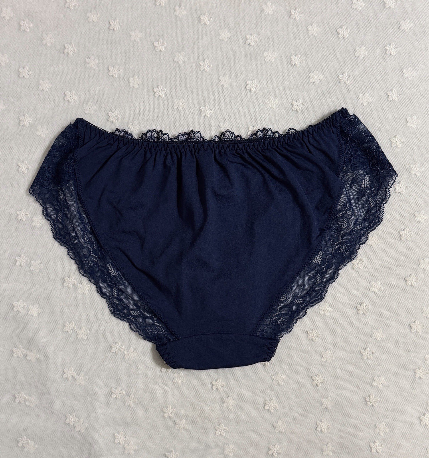 Set Of 4 US-M/JP-3L Japanese VTG Style Classic Floral Embroidery Nylon Panties