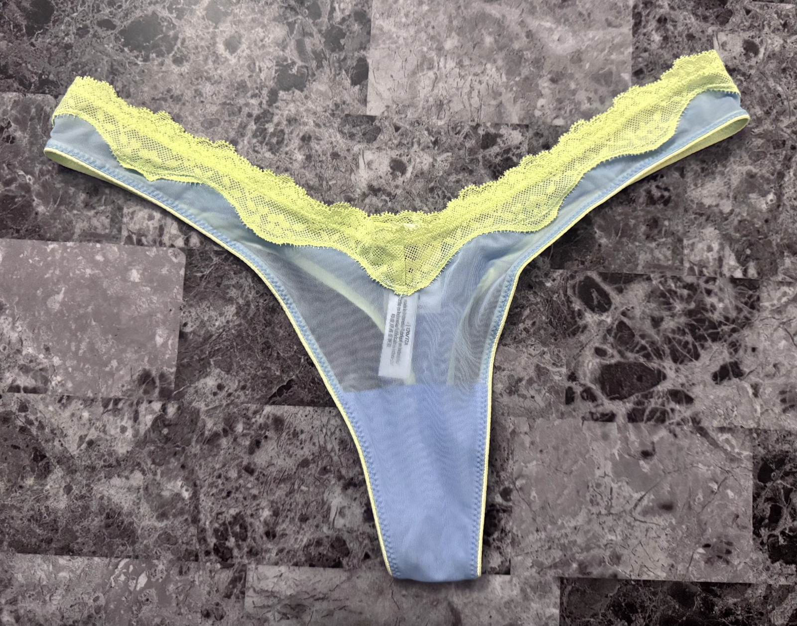 NWT VICTORIA’S SECRET PINK SHEER SMOOTH BLUE CITRON LACE THONG PANTIES
