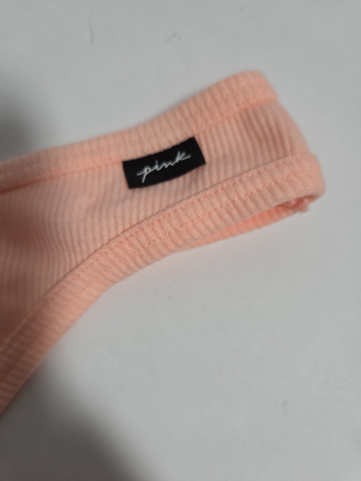 NWT VICTORIA’S SECRET PINK S ORANGE PEACH RHINESTONE RIBBED KNIT THONG PANTIES