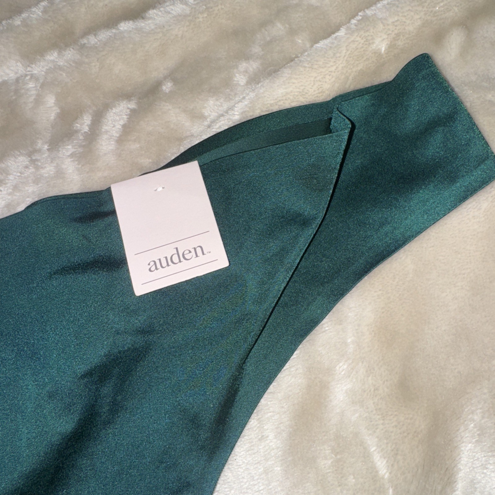 NWT Womens Auden Dark Green Thong Size XL Black Second Skin