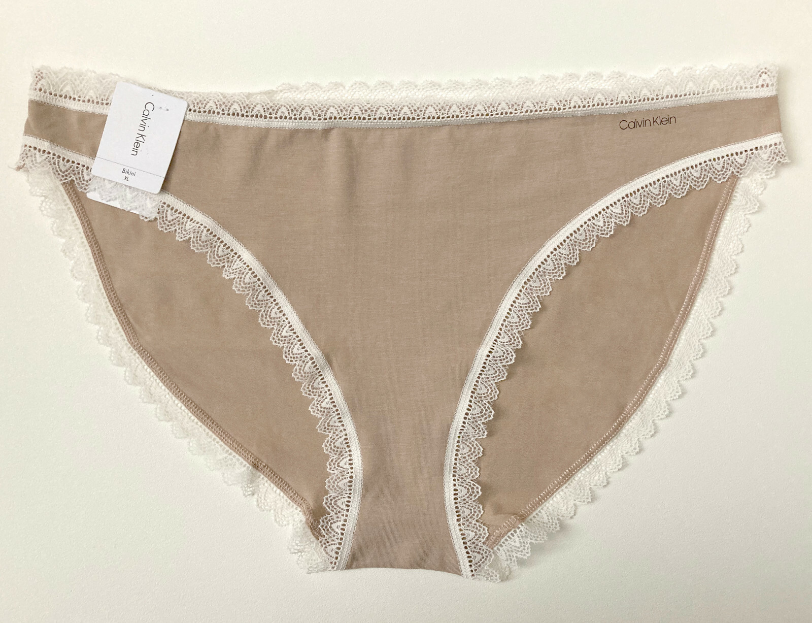 CALVIN KLEIN Women’s Bikini Panty Form Cotton Lace Decoration Beige NEW