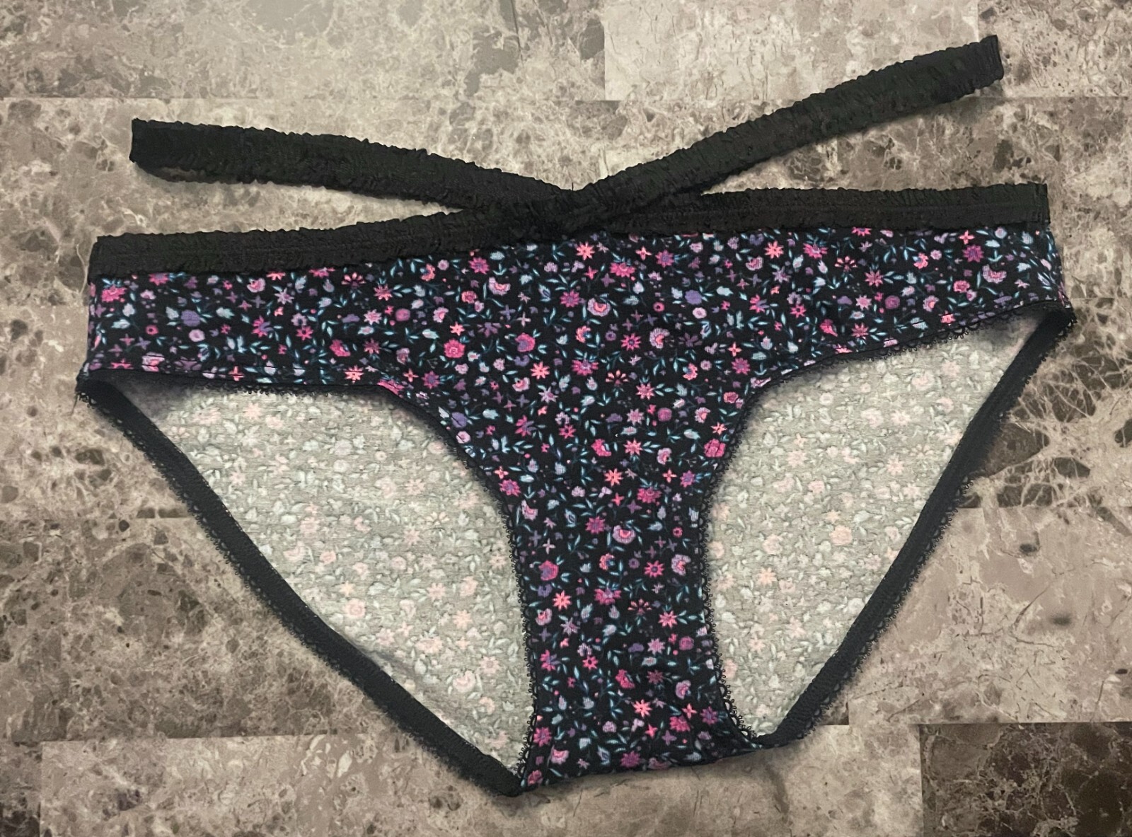 NWT VICTORIA’S SECRET FLORAL COTTON MODAL BLEND BLACK STRAPPY BIKINI PANTIES