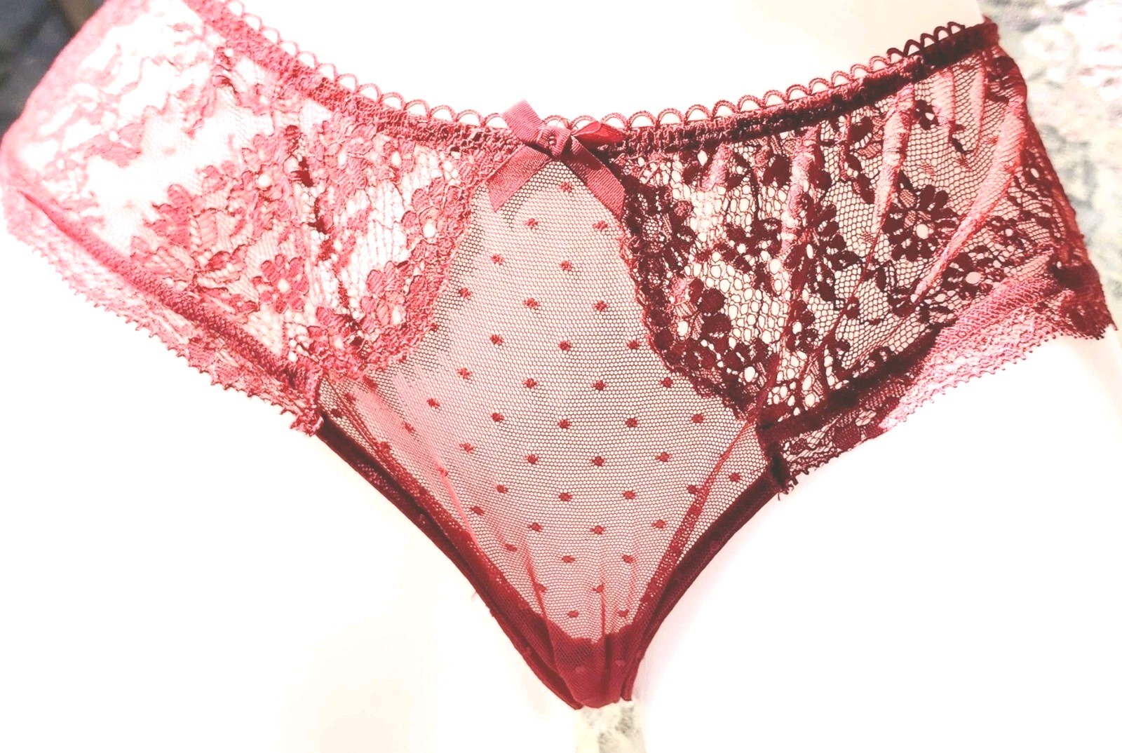 Victorias secret S Rare Vintage Rose🌹red Lace Wide Side Floral Thong Dotted Bow