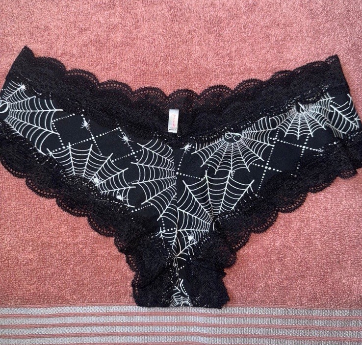 Victoria’s secret PINK HTF Halloween 5-PACK PANTIES 2023-2024 (M)
