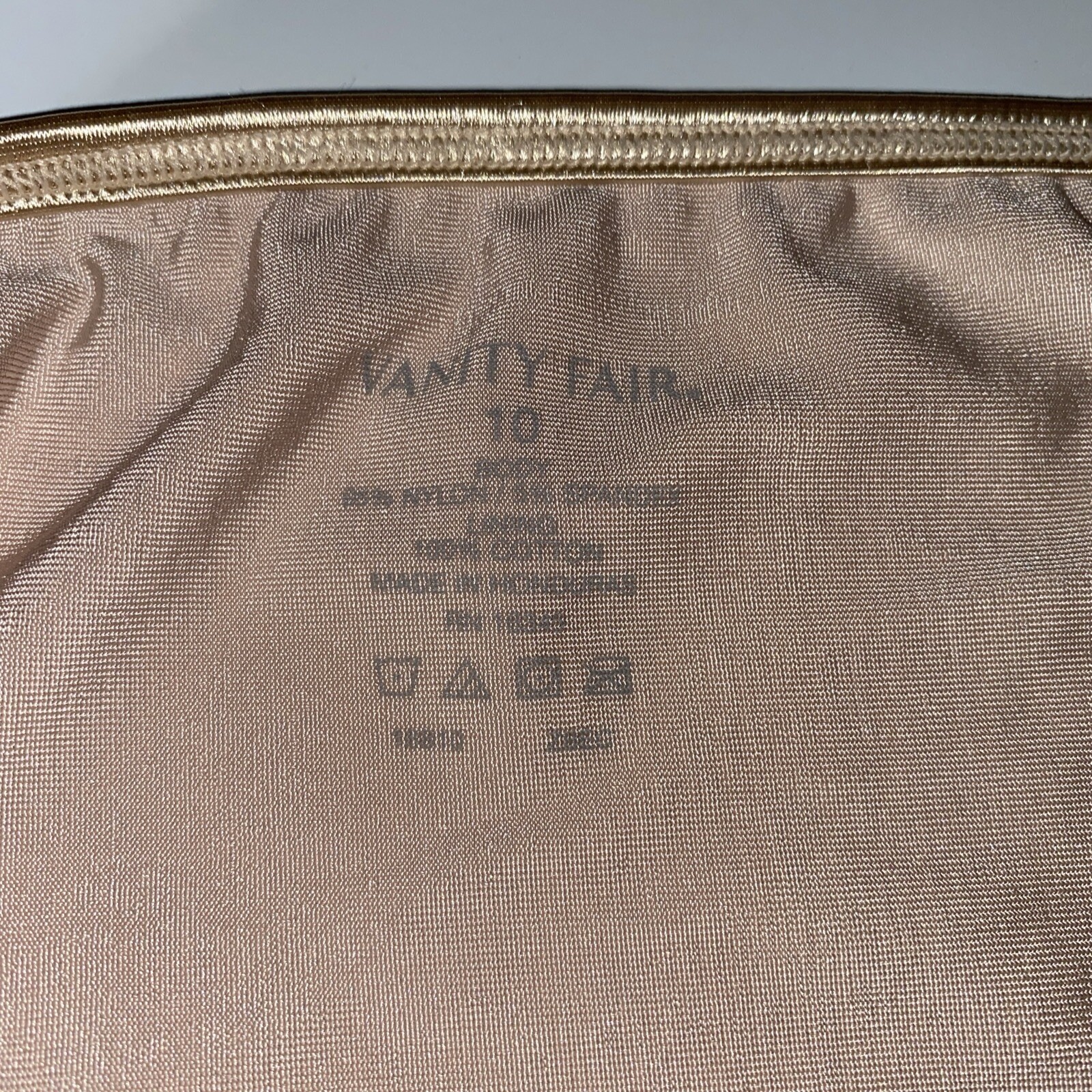 Vanity Fair Nylon panties Illumination double string bikini size 10/3XL 18810