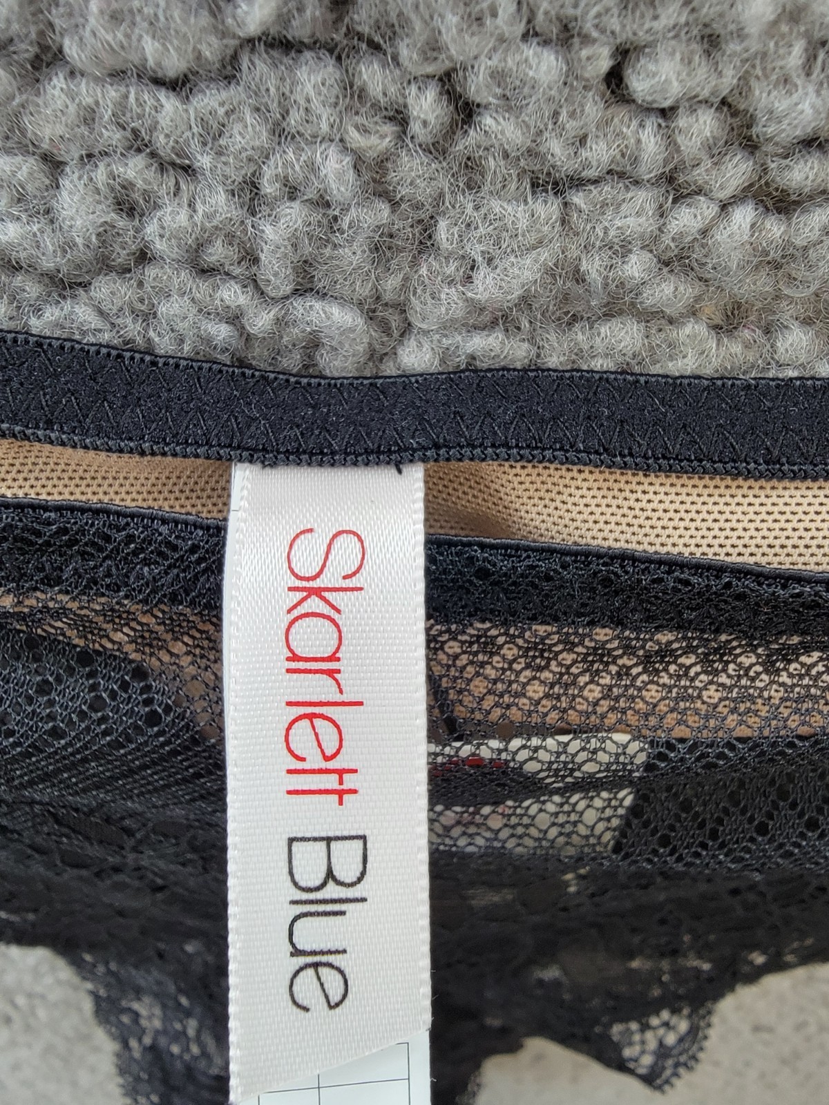 Skarlett Blue Flaunt High Rise Thong Women’s XS Black Scalloped Trim Pull-On