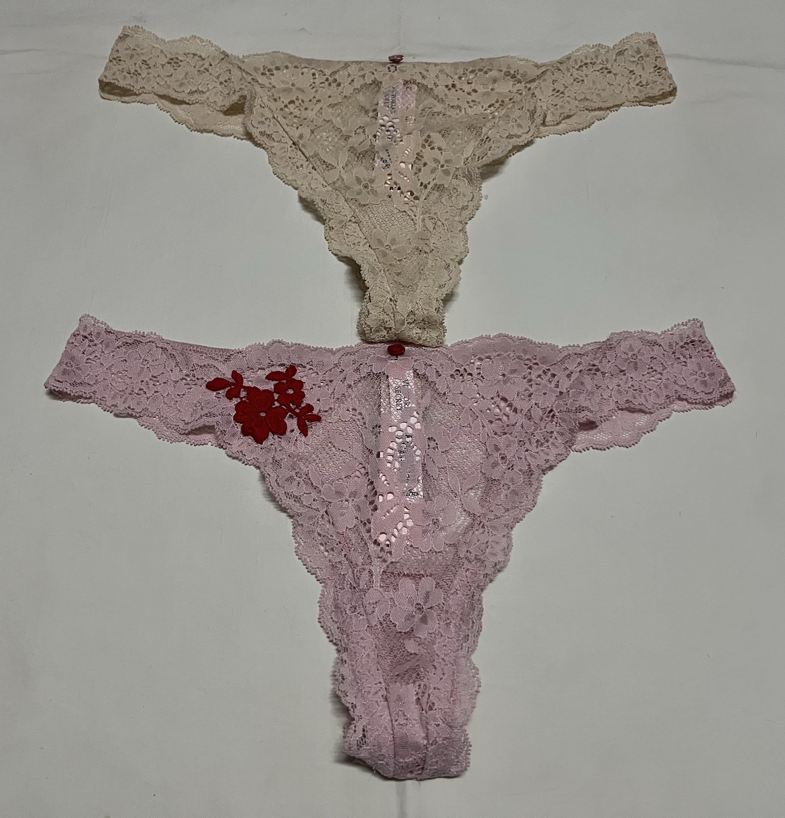 Lot of 2 Victoria’s Secret Thong Panty Medium **New With Tags**