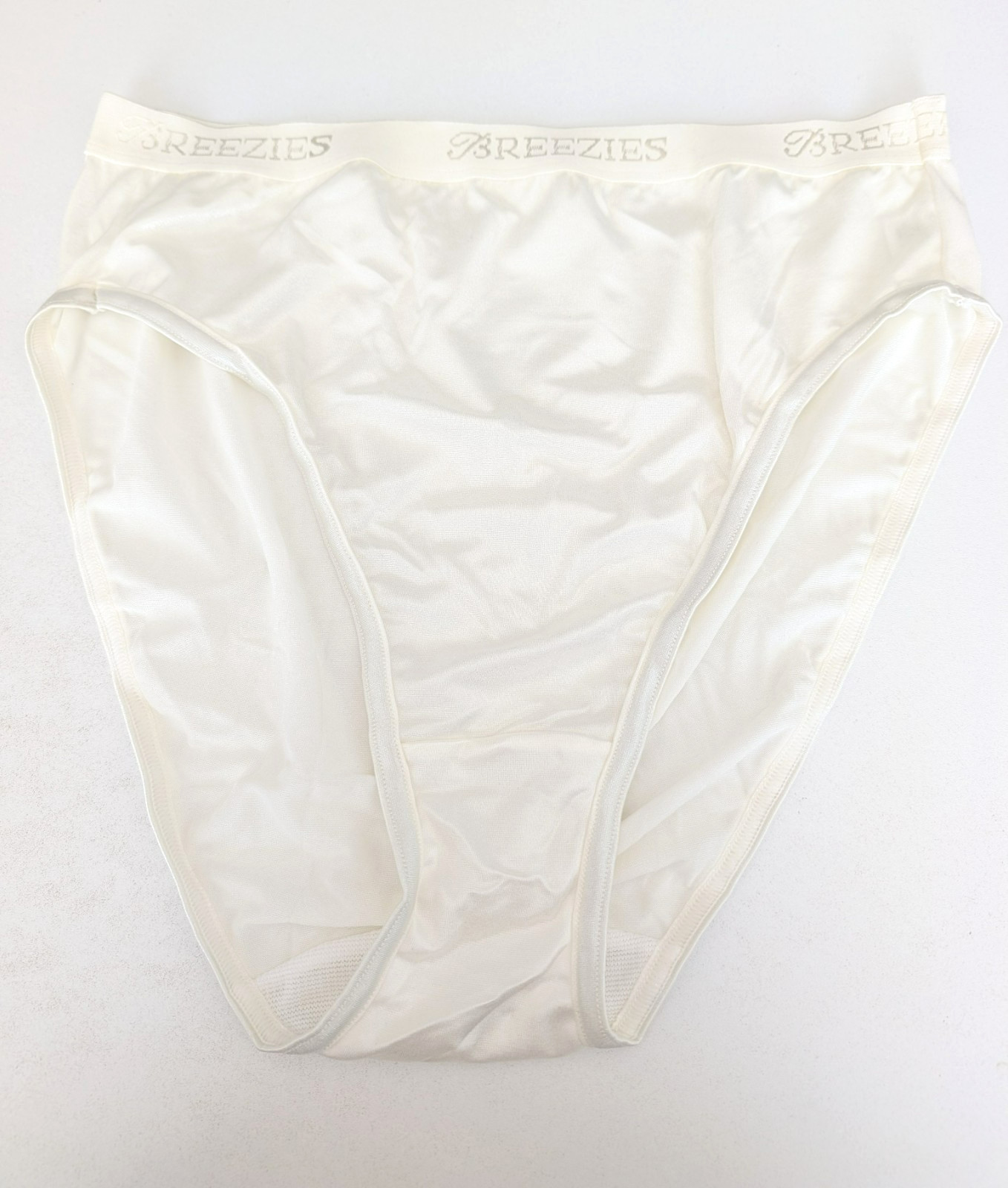 Breezies Set of 4 Nylon Lycra Full Cut Women’s Briefs w/UltimAir Ivory Size 8