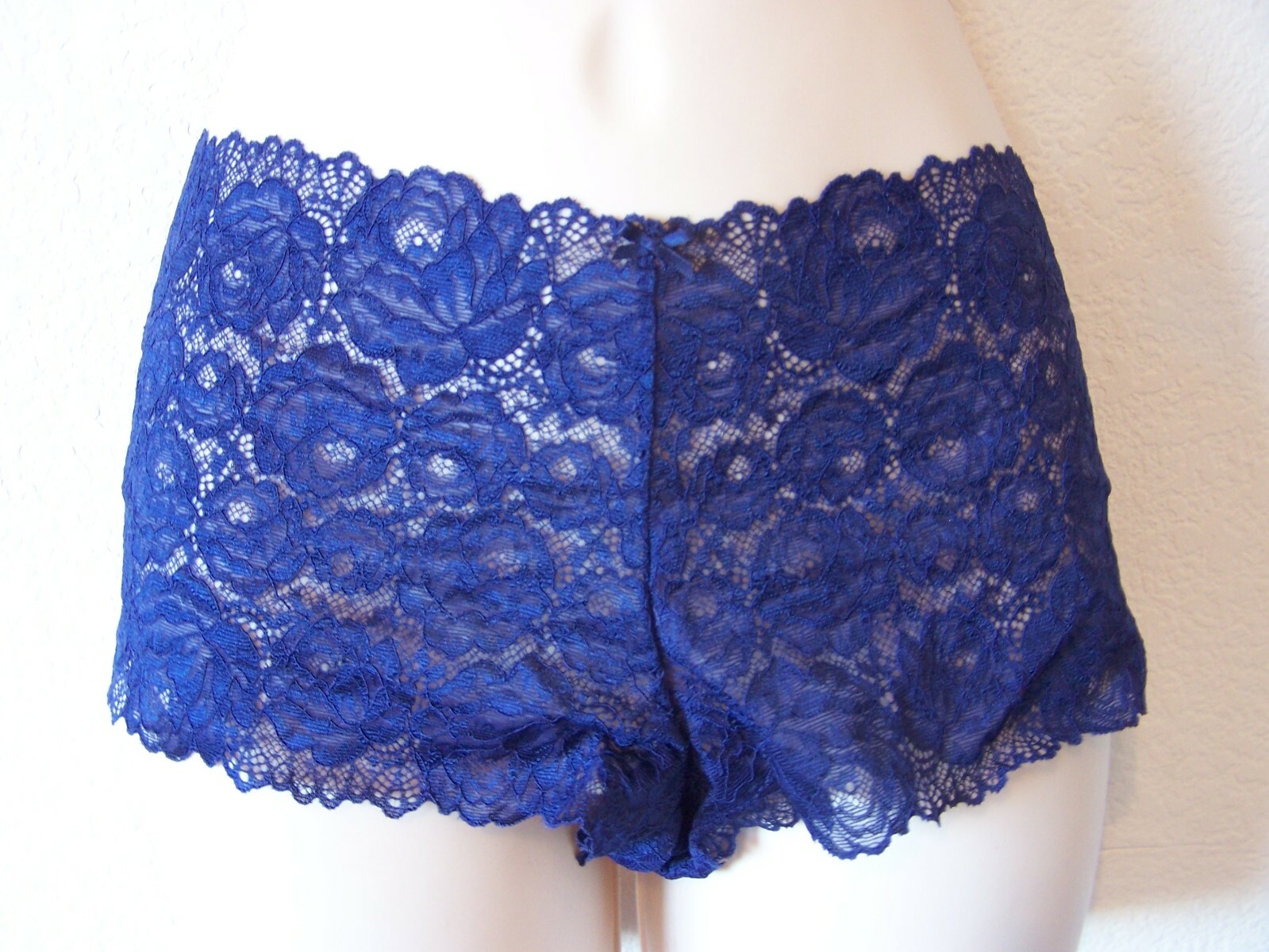 SET OF 2 PAIR – INC All lace Boyshorts one pair blue, one taupe Size XXL