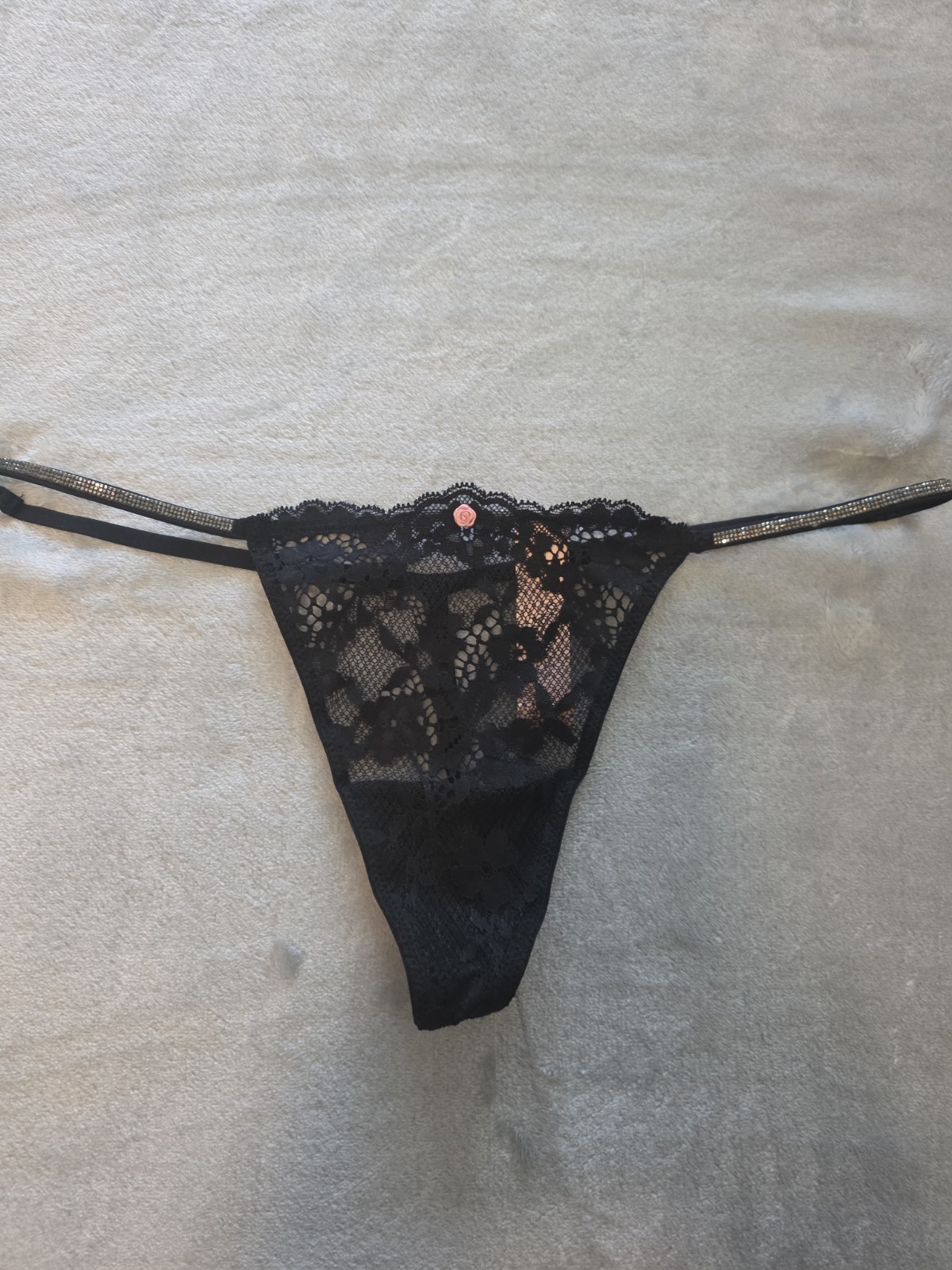 Victoria’s Secret L Large Bling RHINESTONE G-String Thong Lace Black NWT