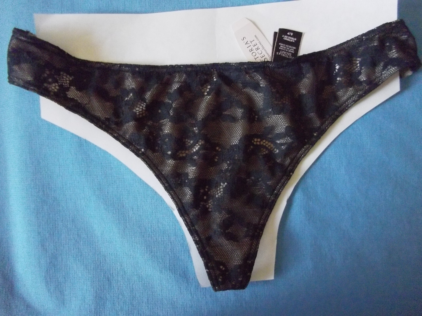 NWT VICTORIA’S SECRET V-String Thongs Black Lace 3-String PANTIES S/P