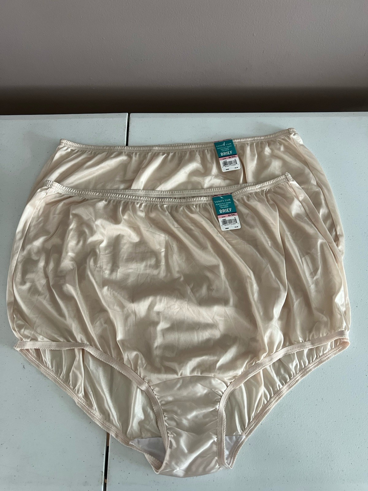 Vanity Fair Perfectly Yours Ravissant Tailored Brief 15712 Fawn 3XL Lot Of 2