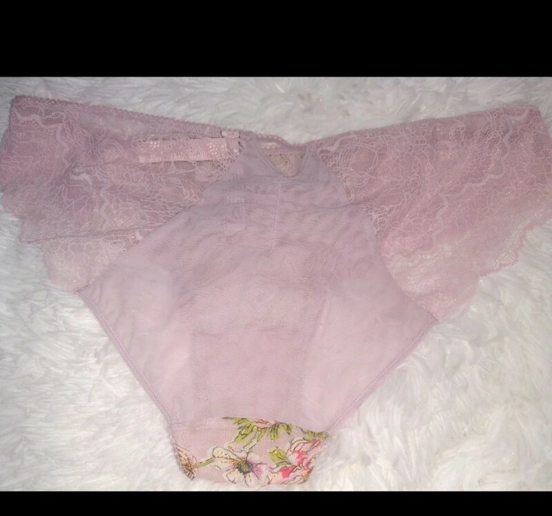Victoria’s Secret Panty size M floral embroidered