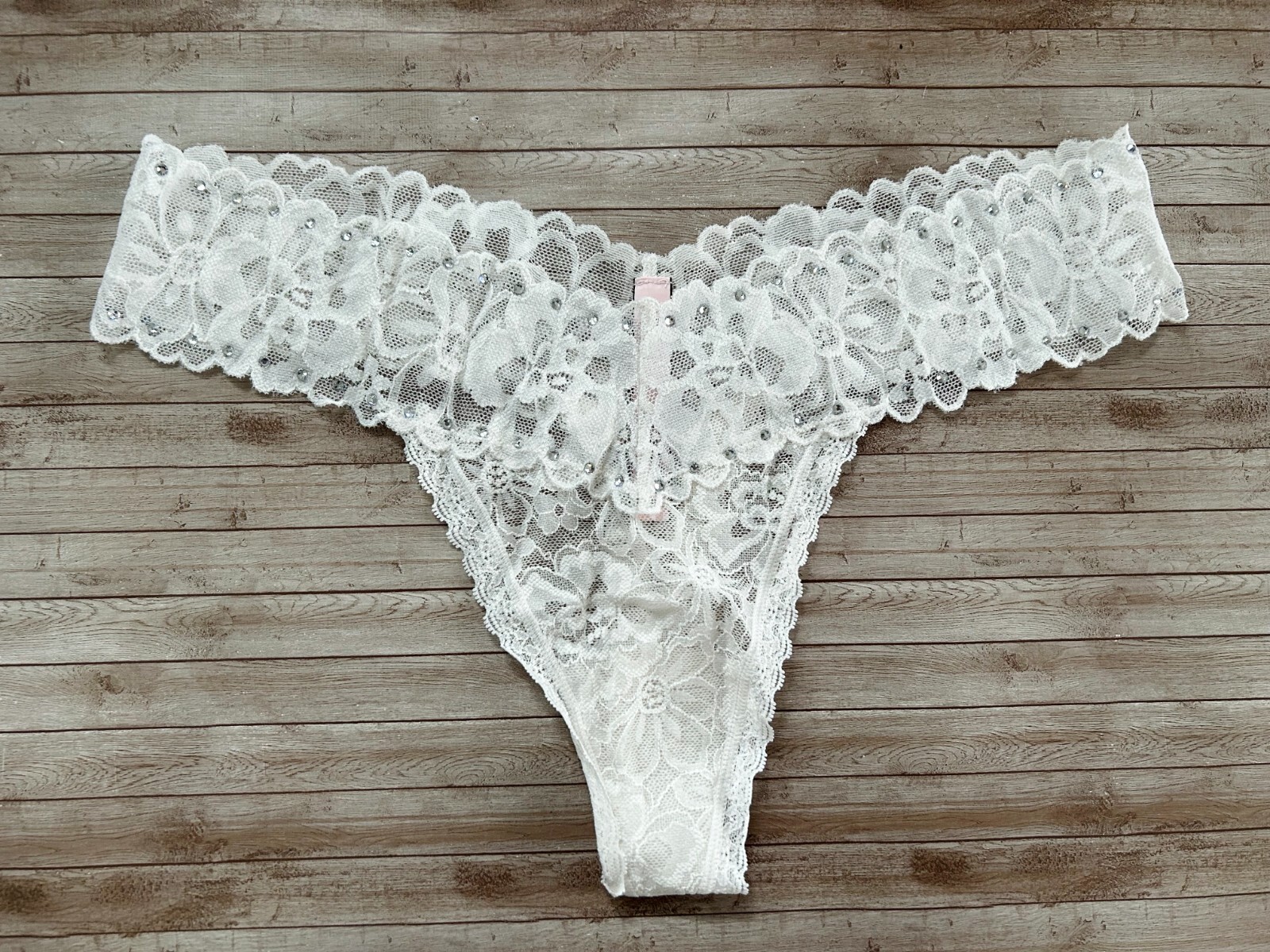 NEW Victorias Secret The Lacie Floral Thong Panty 3 Pack Beauty Bundle L