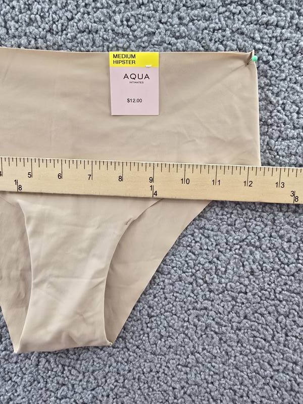 AQUA Stretch Seamless Hipster Underwear Women’s M Latte Cafe Solid Pull On