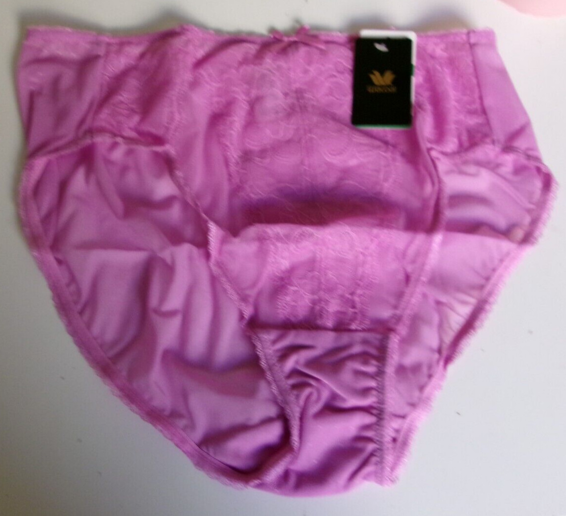 1 Wacoal Retro Chic Hi Cut Brief Size X-Large First Bloom (572) Style 841186