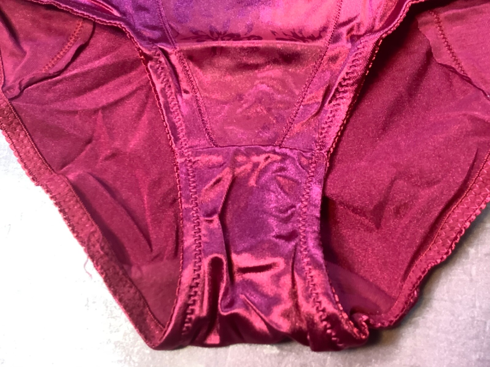 Women Panties,Briefs”Eva Cervantes”Size M. Purple Soft shiny Satin W/decoration