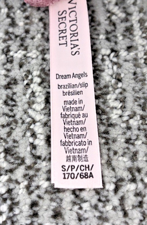 Victoria’s Secret Dream Angels NWT Small Pink Open Back Lace Brazilian Panty