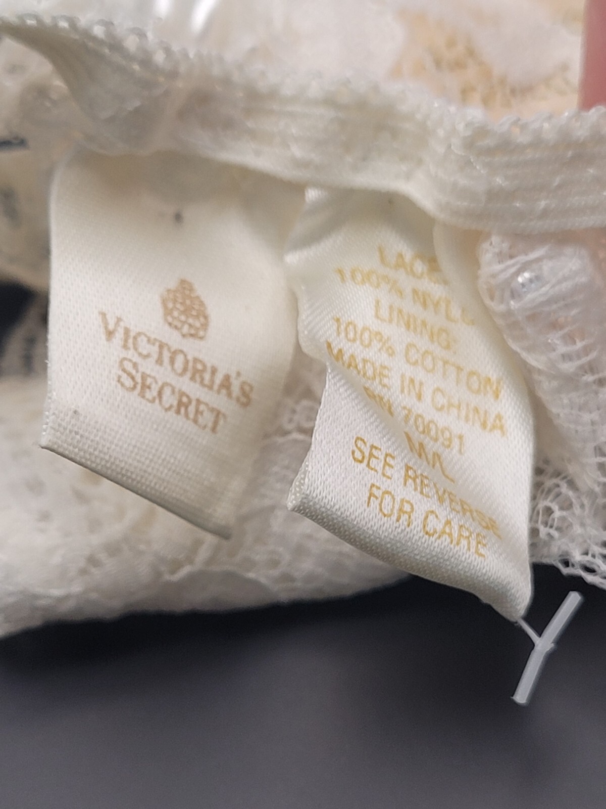 Vtg M/L Victoria’s Secret 80’s 90’s T-String / Thong Panties String Beaded Ivory