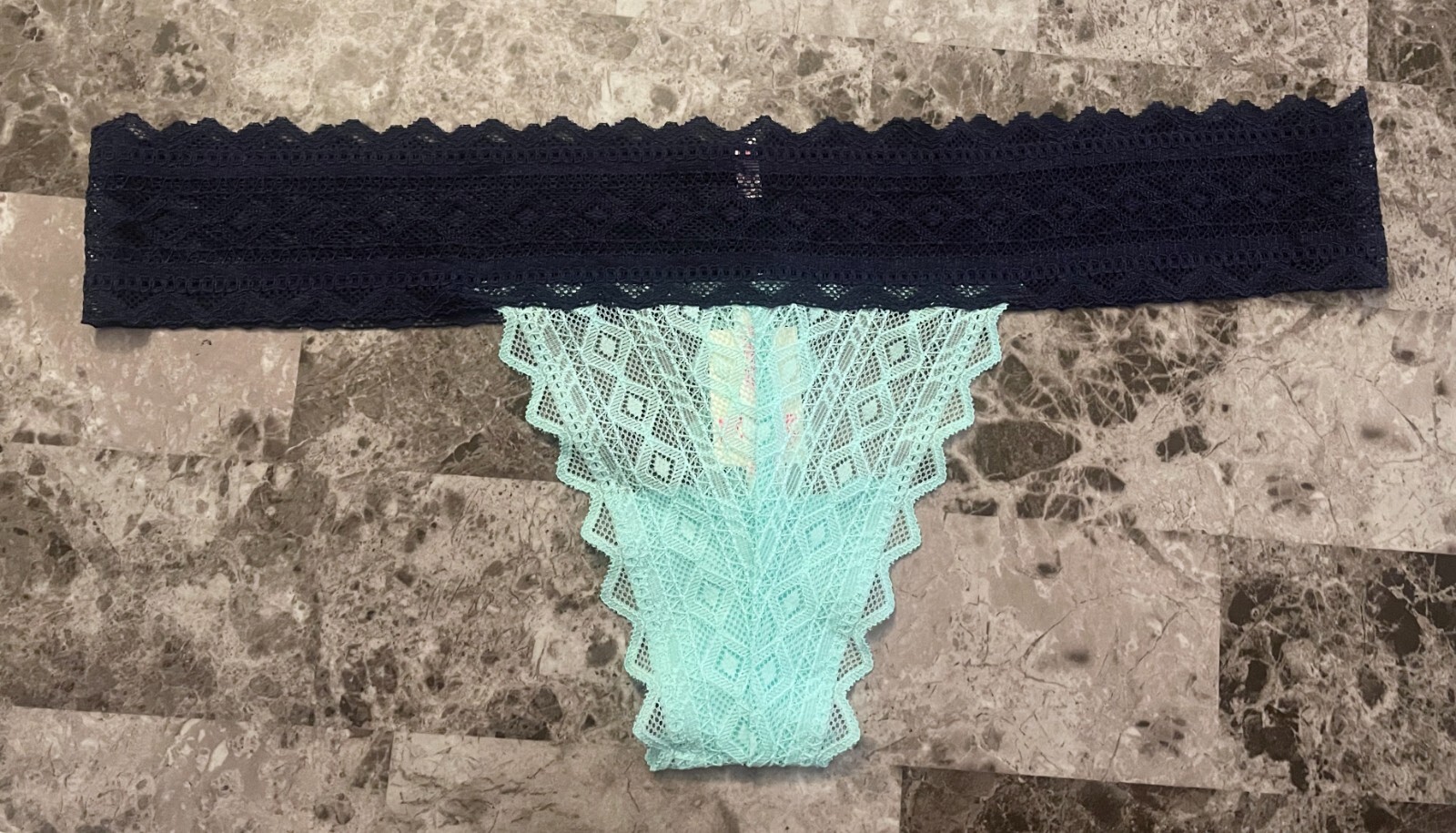 VICTORIA’S SECRET PINK L AQUA NAVY BLUE GEOMETRIC GEO LACE RARE THONG PANTIES