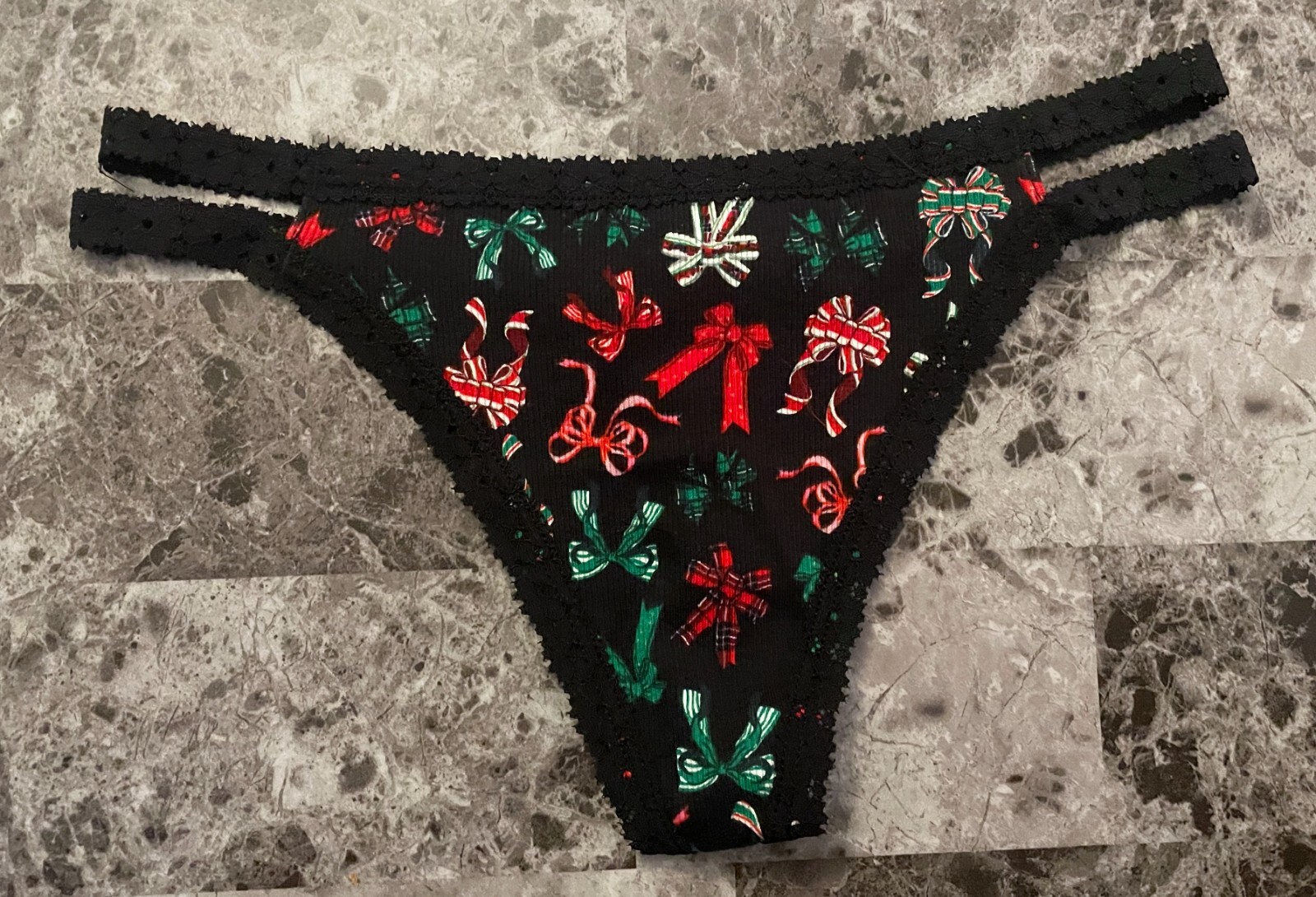 VICTORIA’S SECRET PINK XS HOLIDAY BOW RIB KNIT LACE DOUBLE STRAPPY THONG PANTIES