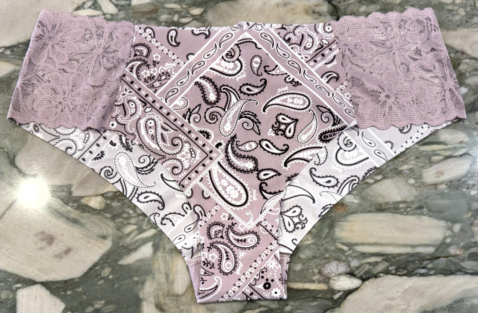 NEW Victoria Secret PINK No Show Cheeky – Lace Inset Lilac Patchwork Bandana XL
