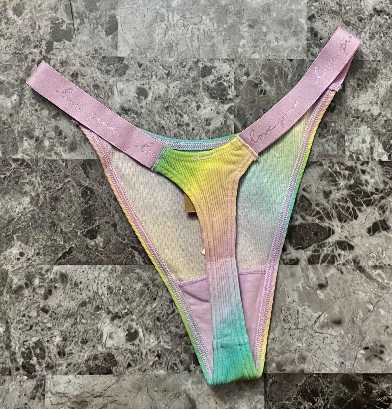 NWT VICTORIA’S SECRET PINK OMBRE STRIPE RIBBED LOGO HIGH LEG THONG PANTIES