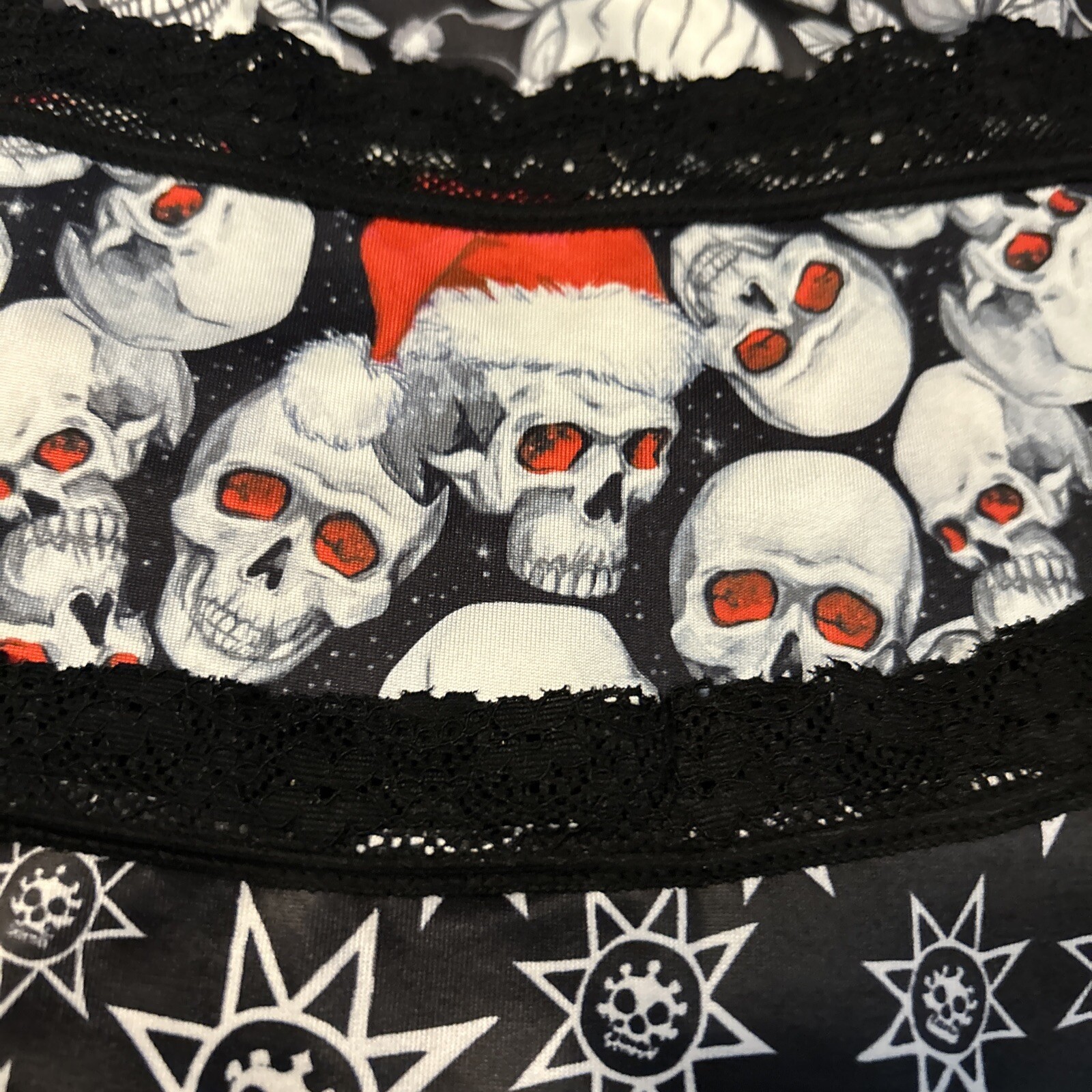 Morvia 3pk lace trim Skater goth Emo panties S skulls stars Santa Hat Lingerie
