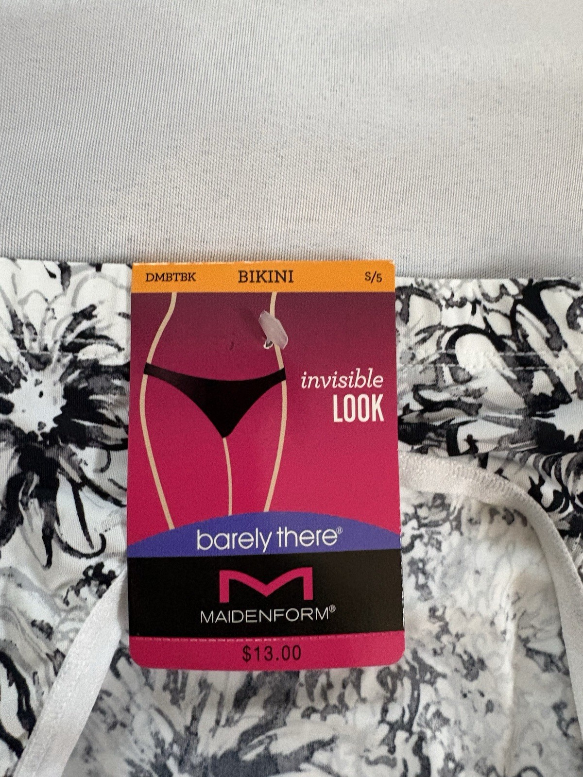 NEW Maidenform Bikini Barely There Invisible Look Panties 2 Pair DMBTBK Small 5