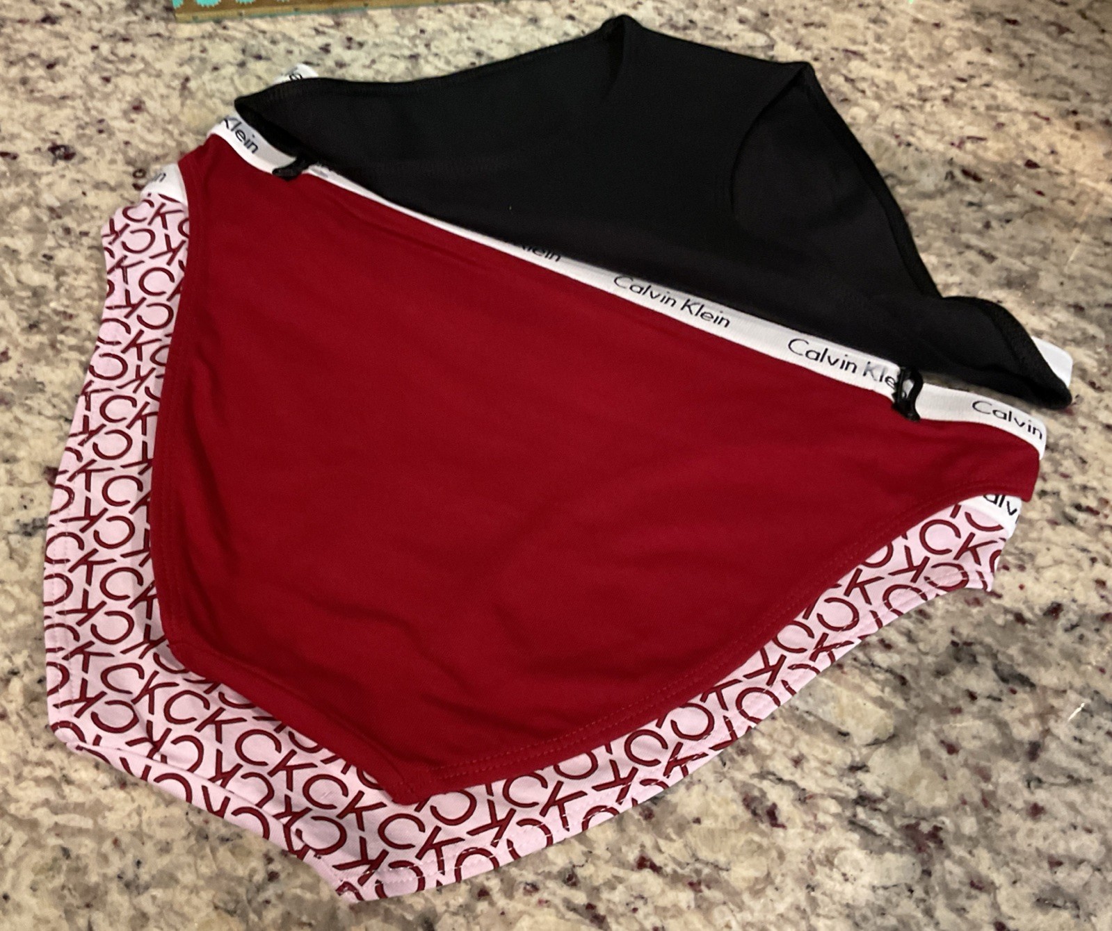 CALVIN KLEIN Women’s Sz M 3 Pack QP1258X-967 Pink CK,Maroon,Black MSRP $33 NWT