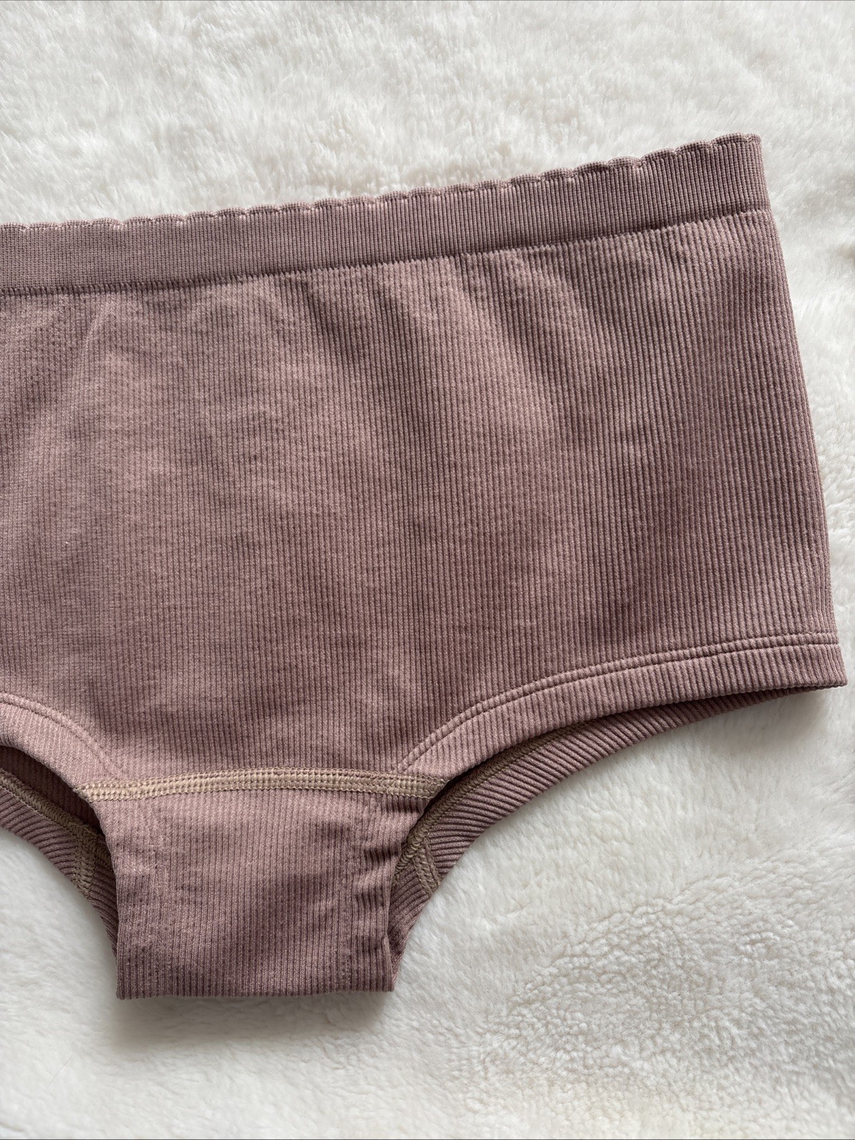 Out From Under Urban Outfitters Underwear Ribbed Seamless Boyshort Brown Small S