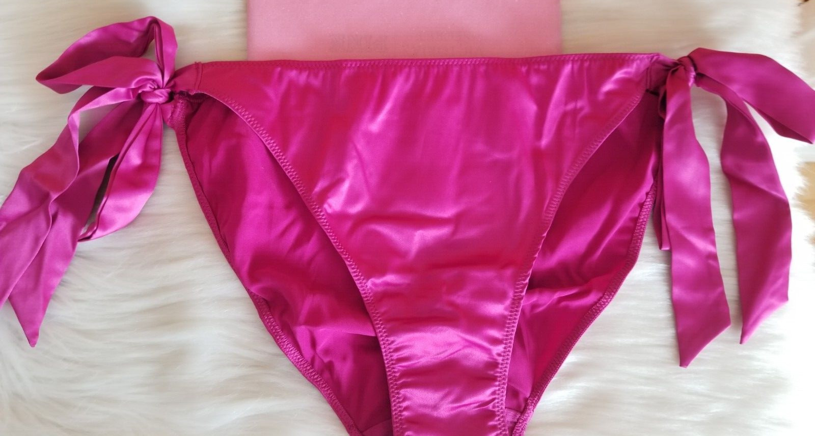 VICTORIA’S SECRET EMDROIDERY SIDE TIE SATIN CHEEKY PANTY MEDIUM PINK FUCHSIA NWT
