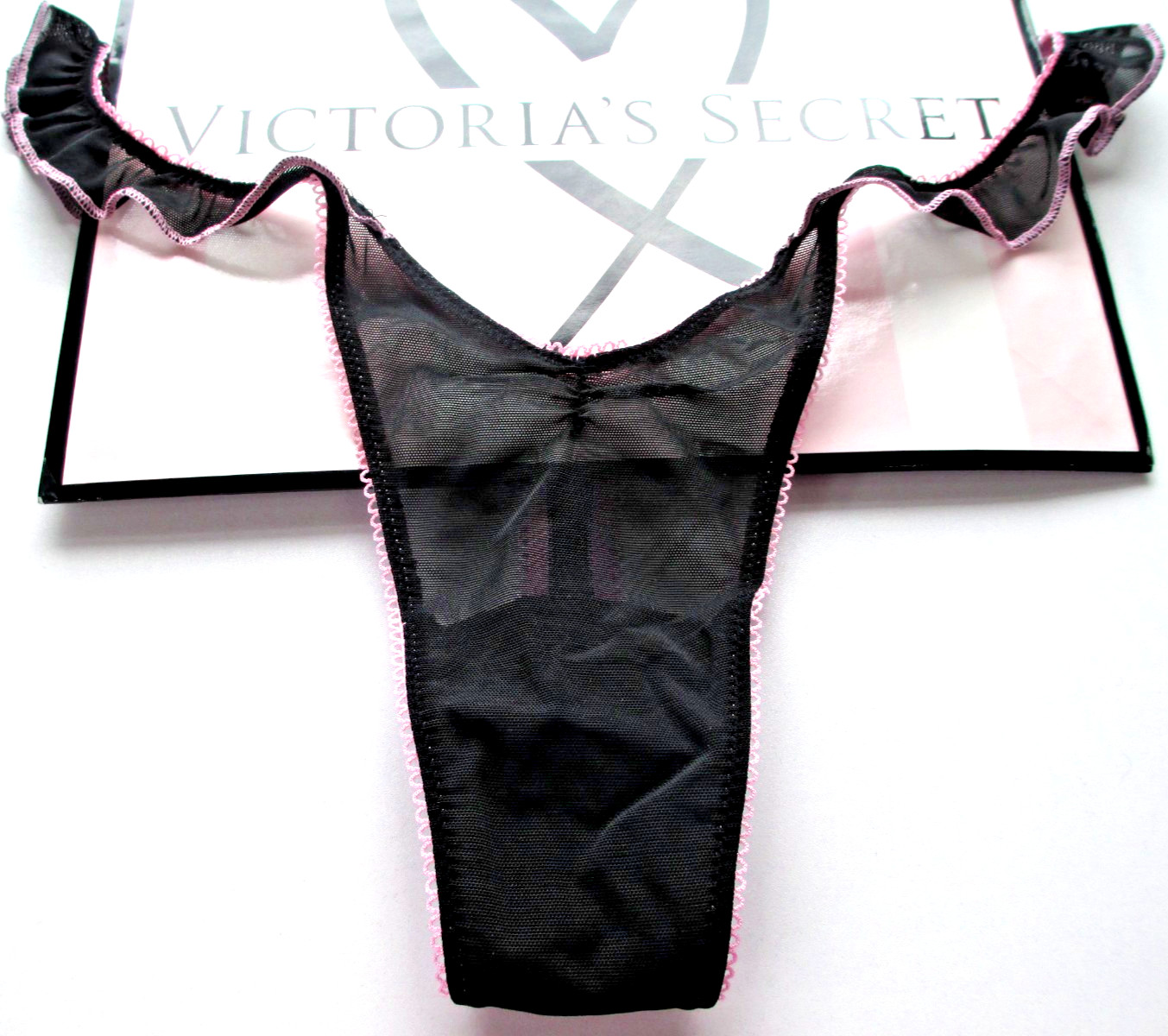 Victoria’s Secret PINK – M Wink Flutter Thong Panty – Black and Pink Medium