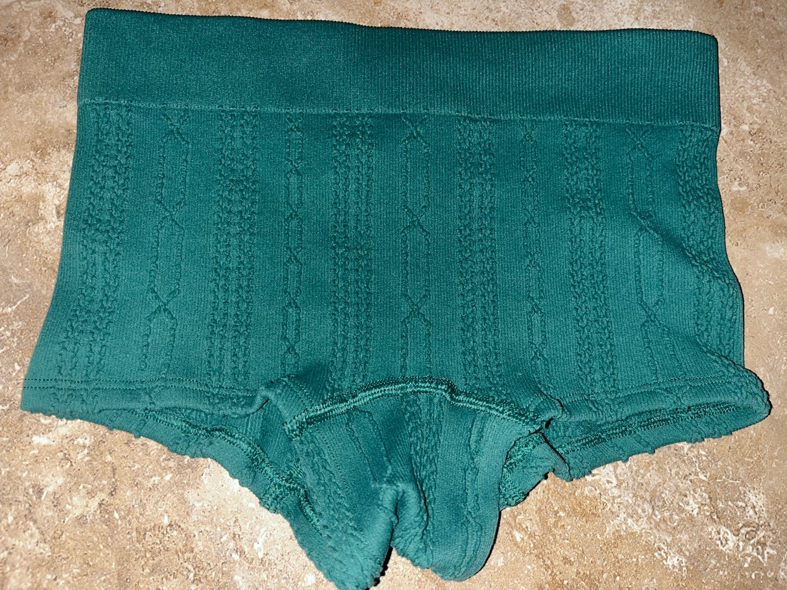 NWT Urban Outfitters Out From Under Green Seamless Cable Knit Boyshort XXS/XS
