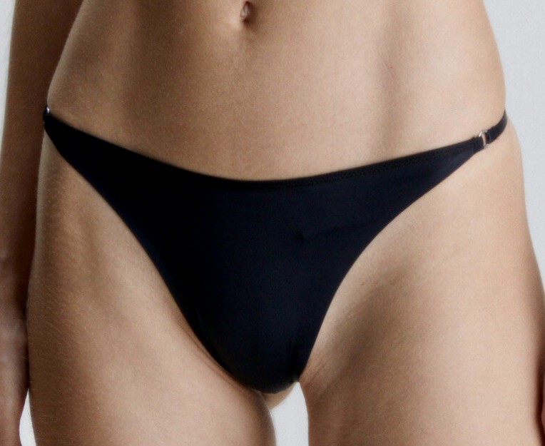 CALVIN KLEIN Sculpt Minimalist Black String Thong Panty Womens XS 4 XL 8 QD7323