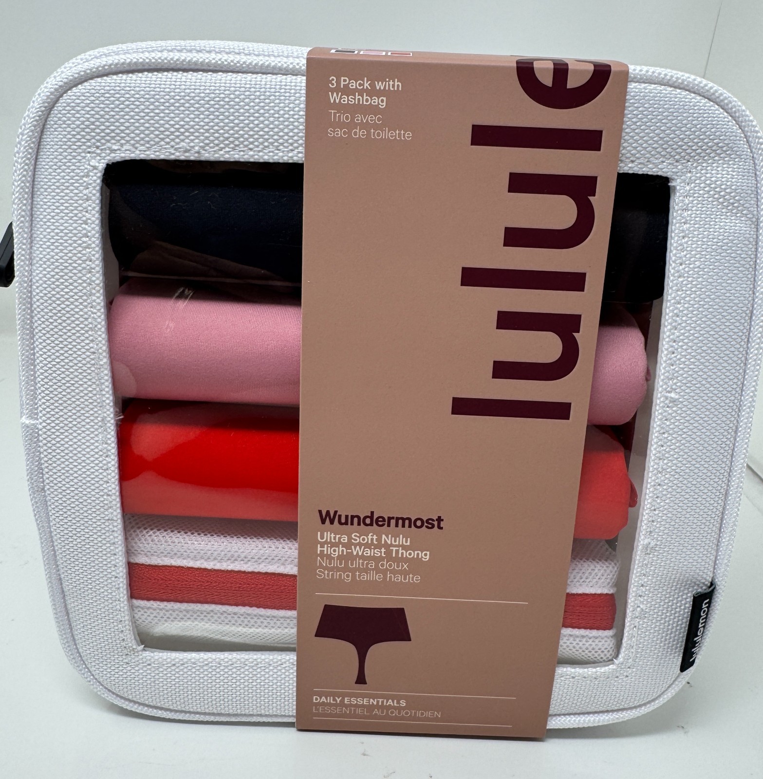 Lululemon Ultra-Soft Nulu High-Waist Thong Underwear 3 Pack with Washbag SZ L