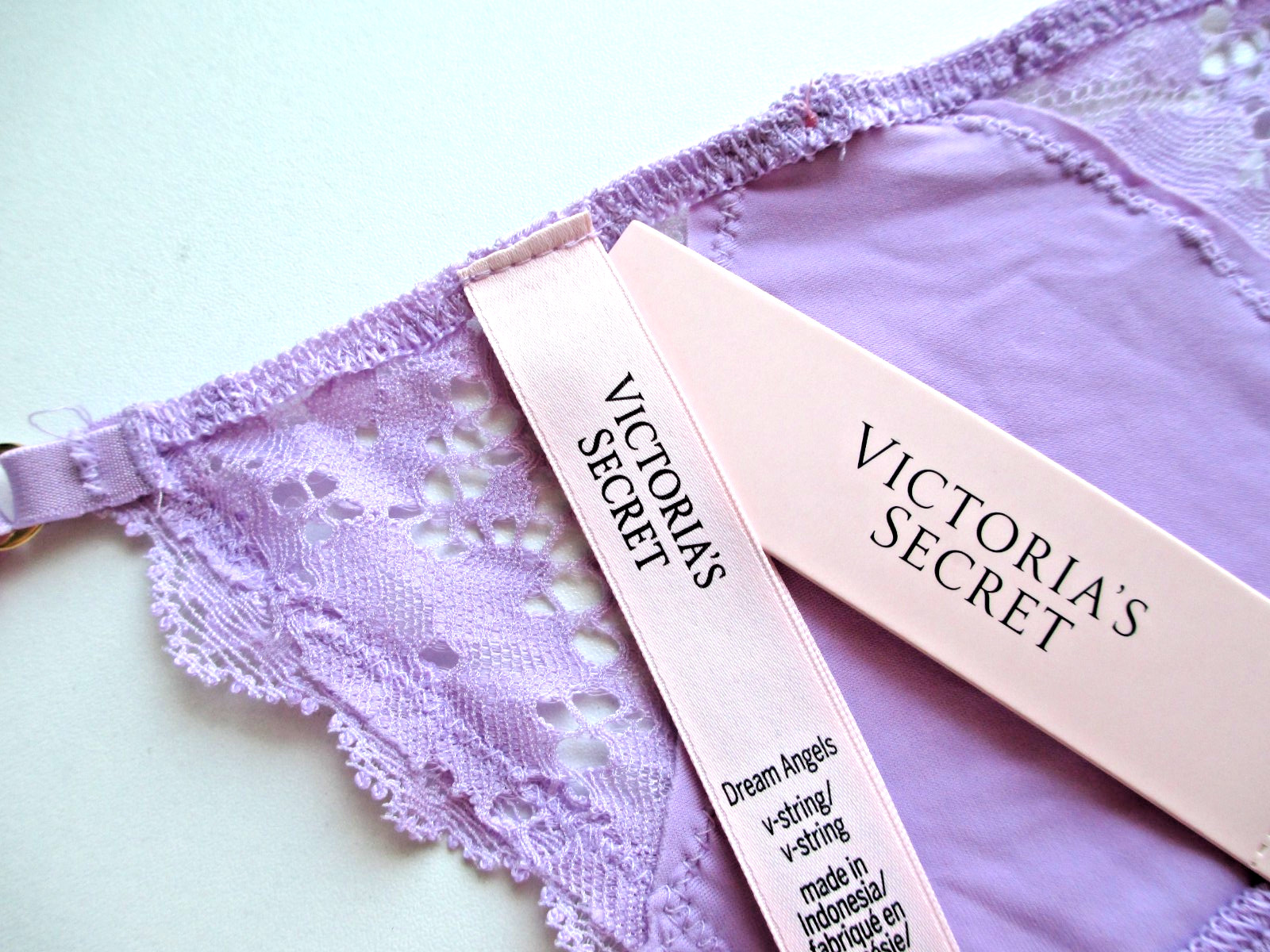 VICTORIA’S SECRET DREAM ANGELS V-String Thong Panty NWT Purple S M L XL VS