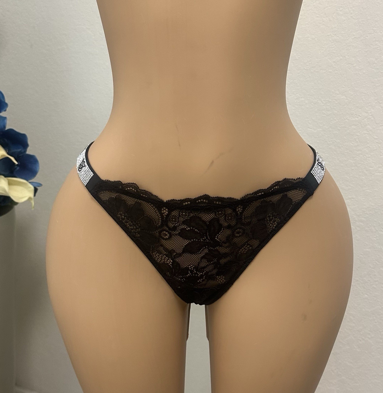 Victoria’s Secret Very Sexy Black Lace Brazilian Panty Rhinestone Straps M NWT