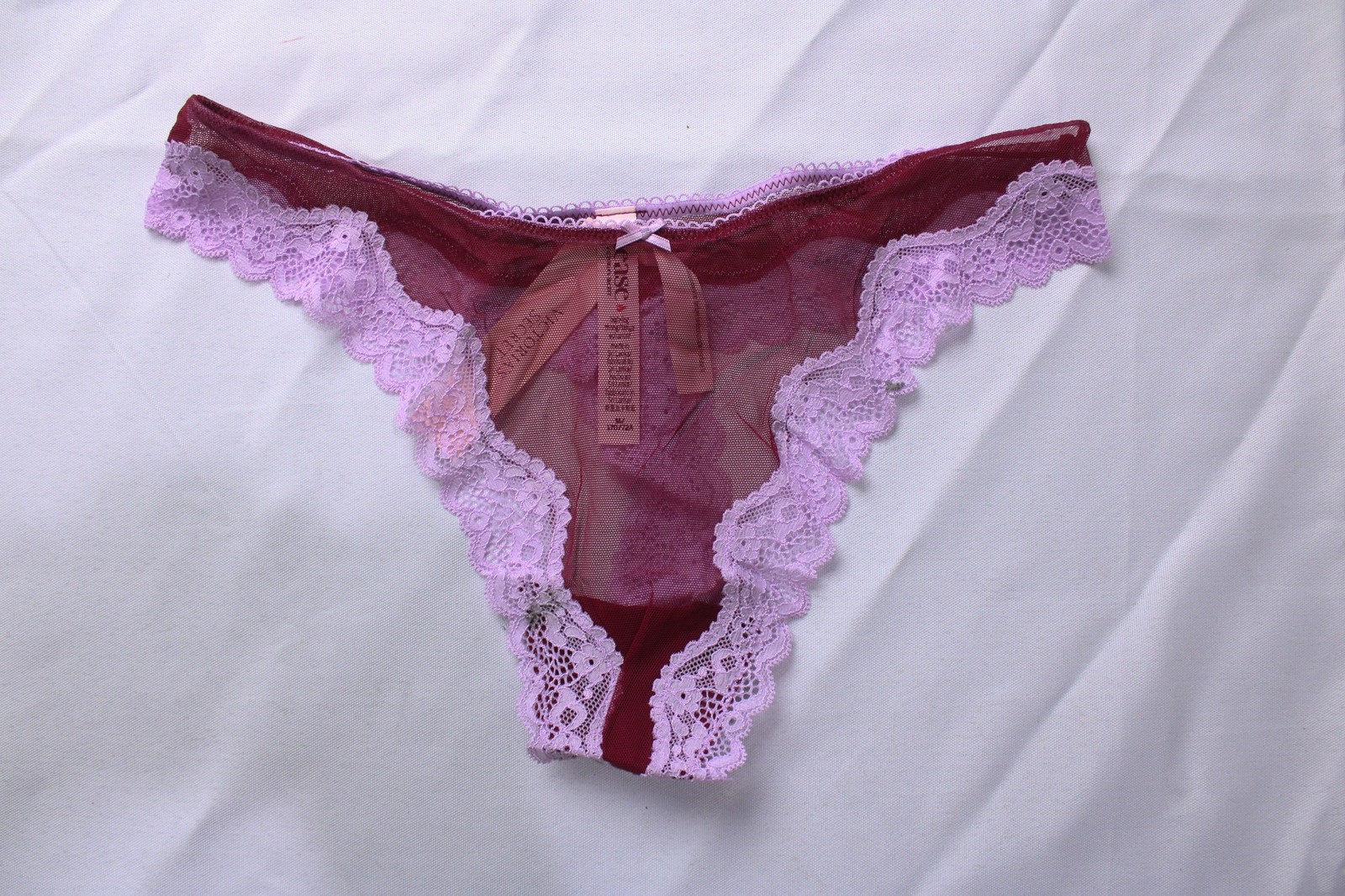 Victoria’s Secret Women’s Mesh Lace-Trim Thong DH3 Multicolor Medium NWT