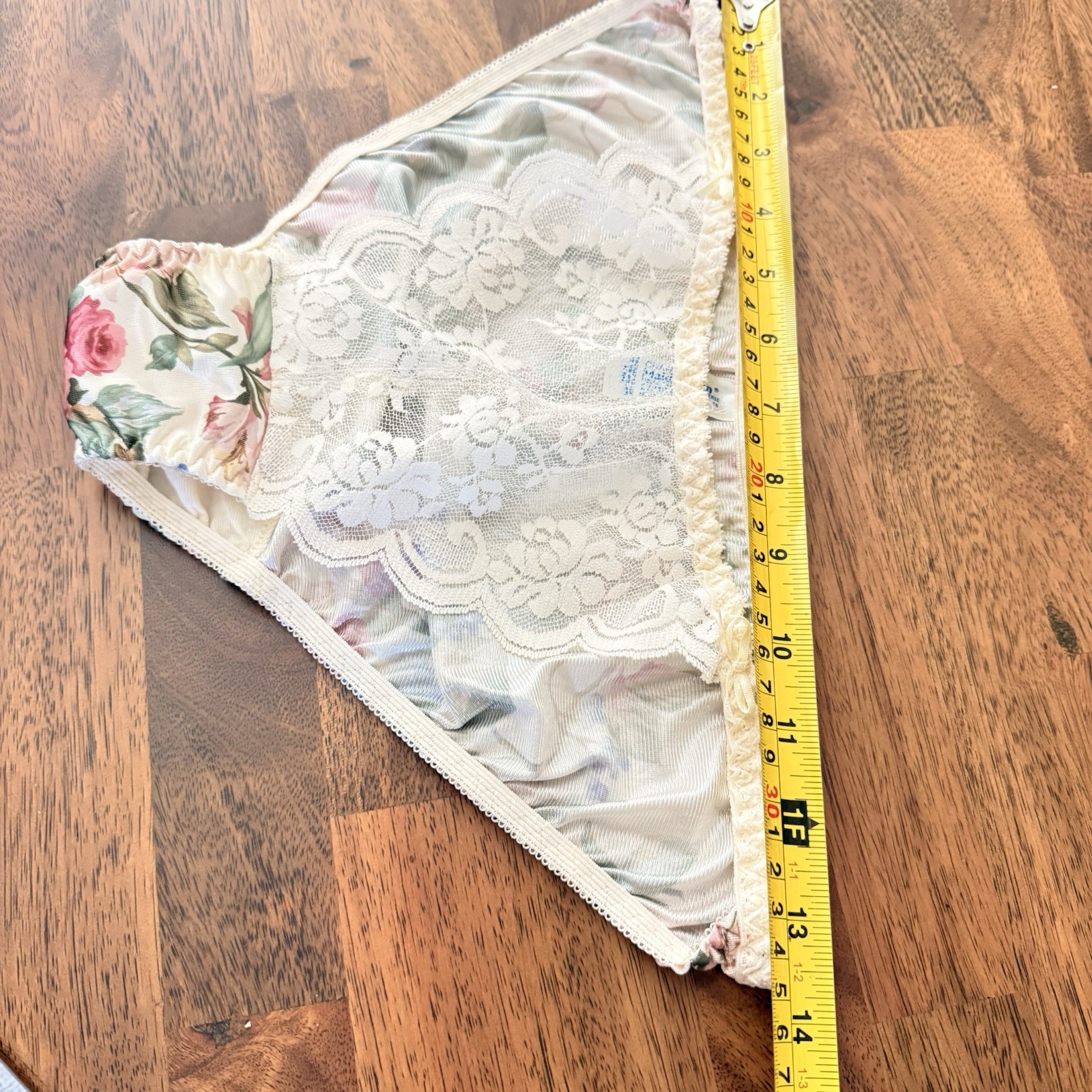 Vtg Maidenform Chantilly Panties L Floral Lace String Bikini Satin Second Skin