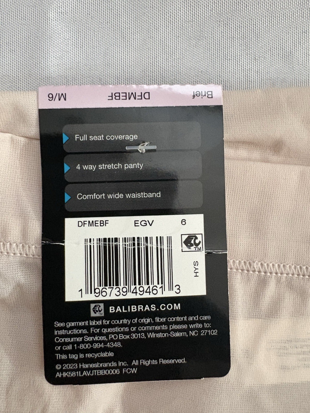 NEW Bali One Smooth U Briefs Panty 4 Pair Women’s Size Medium Multicolor DFMEBF