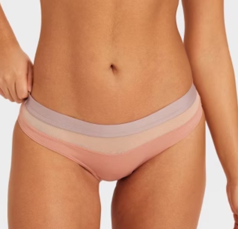 Parade Women’s Re:Play mid-rise Briefs Sugar cookie Size S small